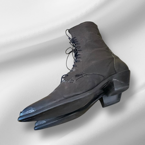 Dingo Black Leather Boots - Picture 6 of 8